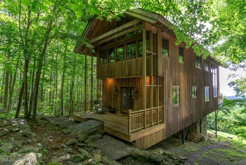 High Haven Breathtaking Mountain Views in Black Mountain, United States