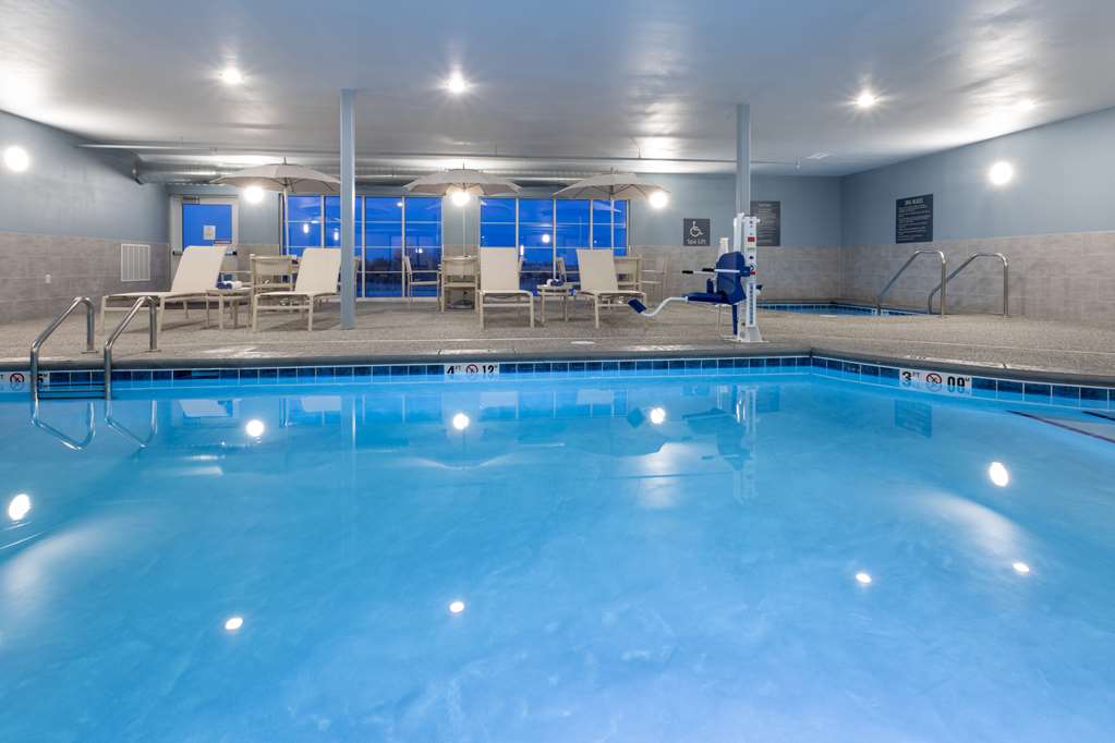 GrandStay Hotel & Suites Algona - photo 19