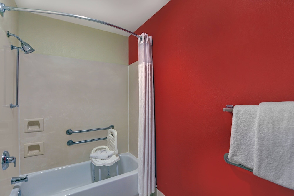 Courtyard by Marriott Shreveport Airport - photo 16