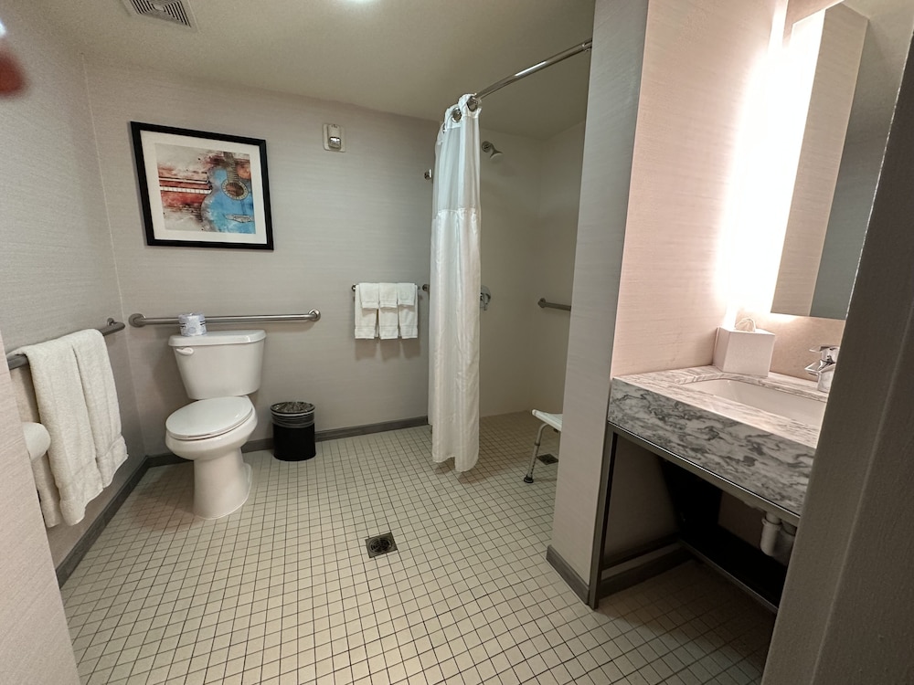 Crowne Plaza Nashville Airport by IHG - photo 19
