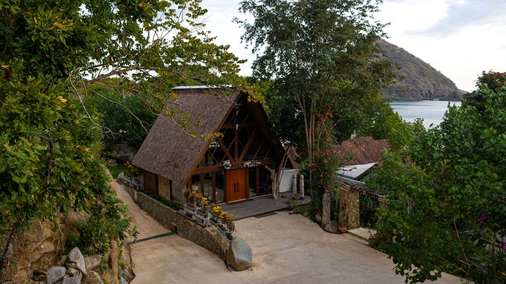 Plataran Komodo Resort & Spa — Labuan Bajo — photo 4