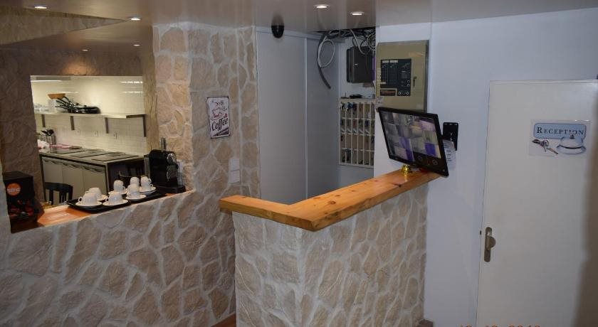 Lyonnais - carbon neutral hotel in Nice