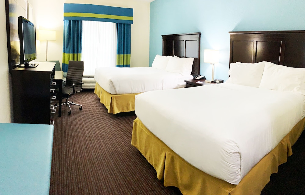 Holiday Inn Express Hotel & Suites Gainesville by IHG - photo 7