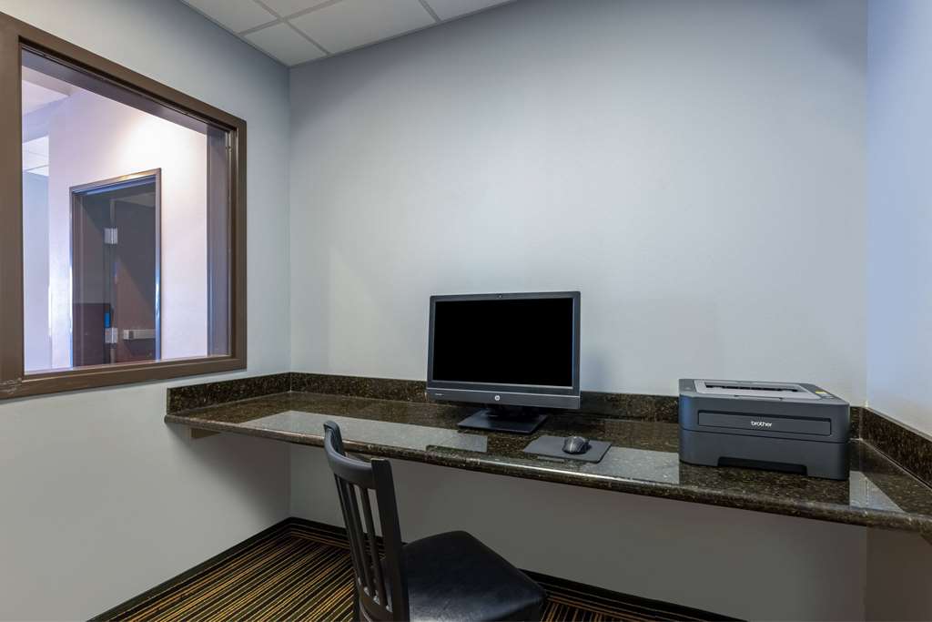 Baymont by Wyndham Rapid City - photo 35