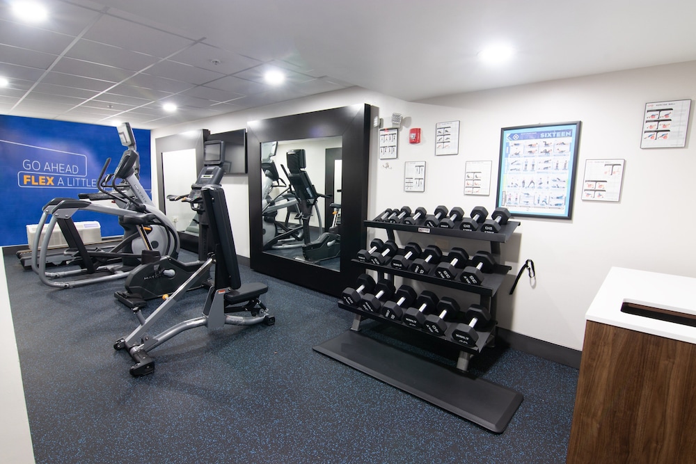 Holiday Inn Express & Suites Ft. Lauderdale Airport West by IHG - photo 45