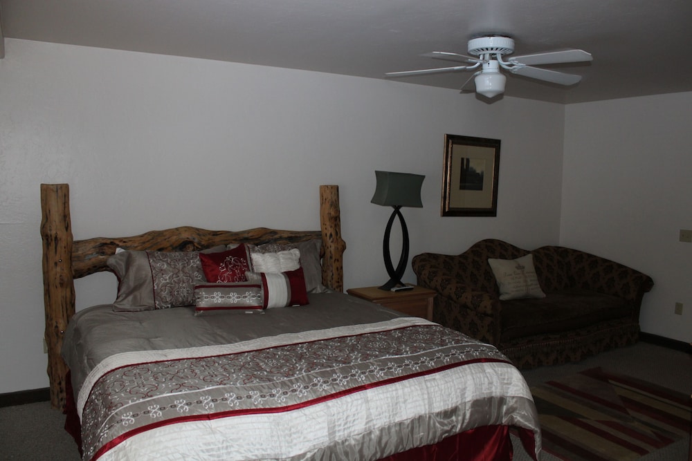 Edelweiss Resort and Restaurant - photo 11