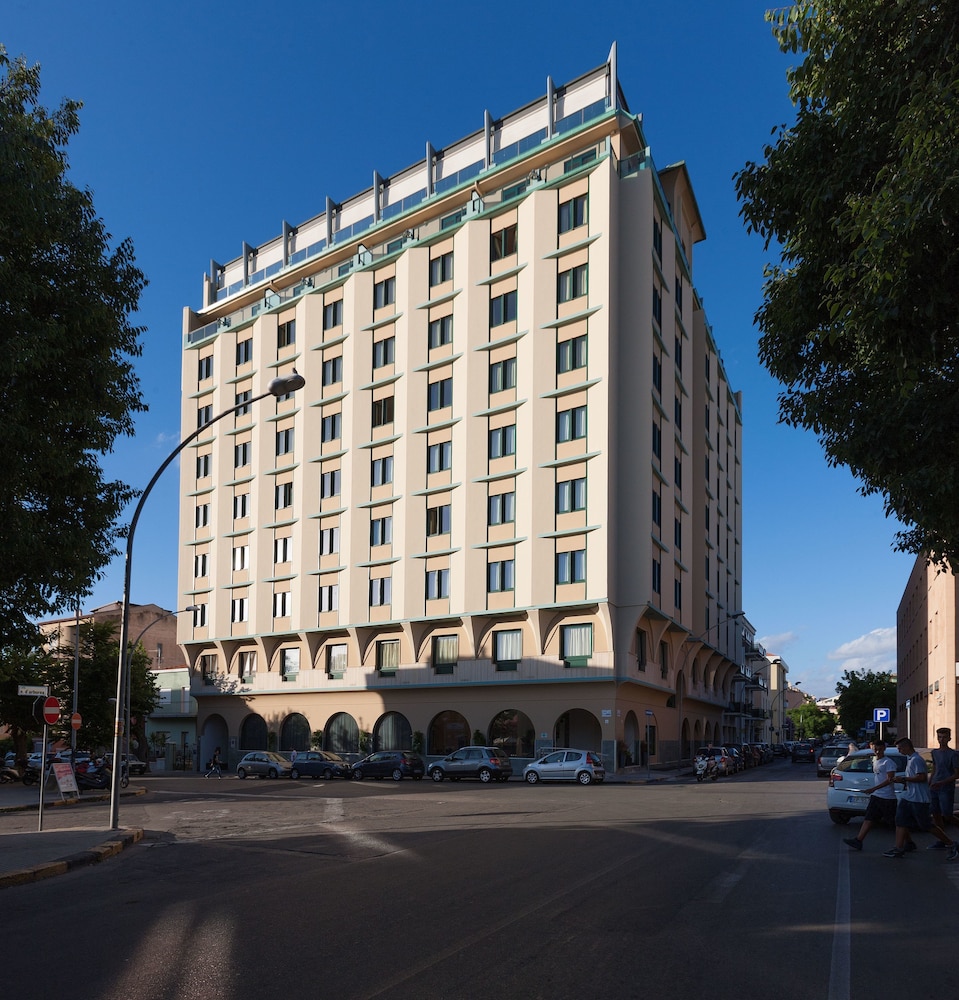 Hotel Catalunya — 4-Star Luxury Hotel in Alghero, Italy