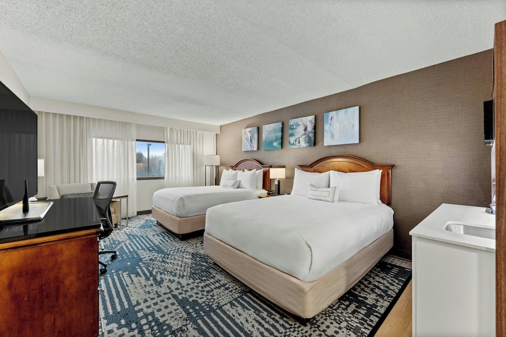 Delta Hotels by Marriott Mount Pleasant - photo 31