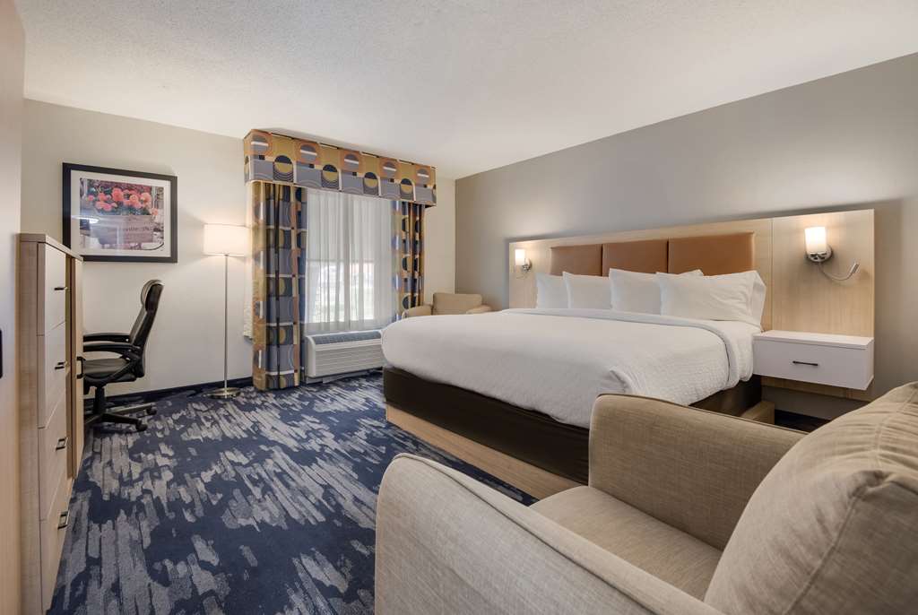 Best Western Batesville - photo 17