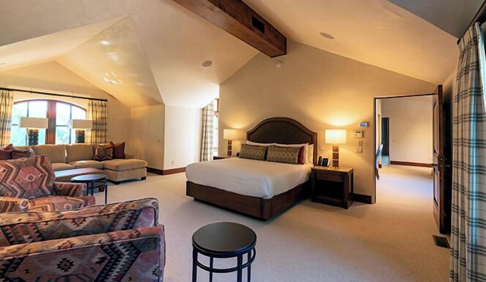 Sun Valley Inn - photo 15