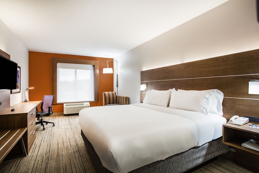 Holiday Inn Express Hotel & Suites Inverness by IHG - photo 13