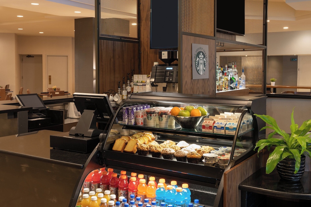 Sheraton Detroit Novi Hotel - photo 24