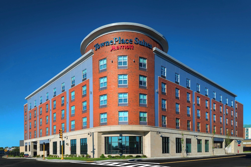 TownePlace Suites Boston Logan Airport Chelsea - photo 48