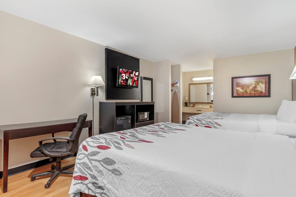 Red Roof Inn Atlanta Kennesaw State University - photo 4