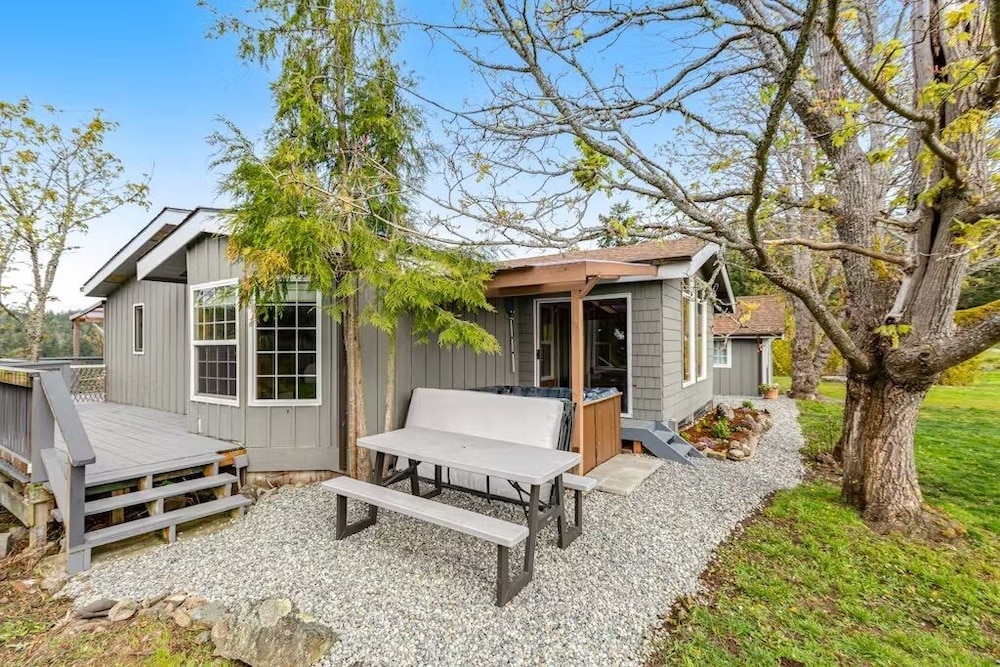 Deer Harbor Cottages - photo 33