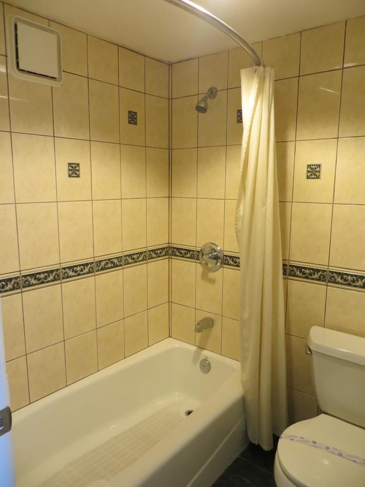 Azusa Inn Motel - photo 25