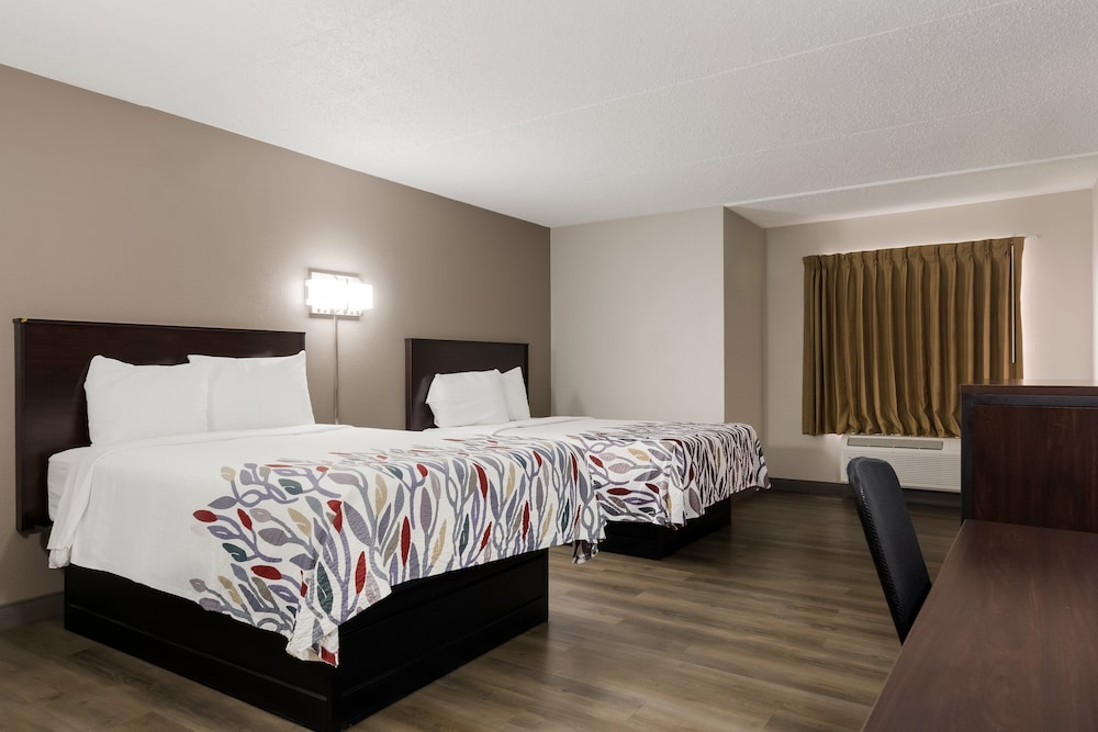 Red Roof Inn Hartford New Britain - photo 17
