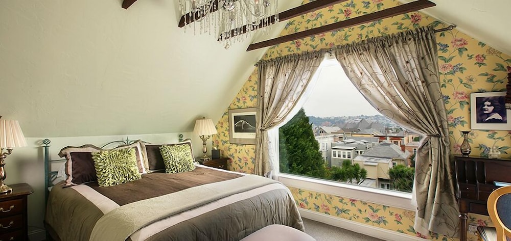 Noe's Nest Bed and Breakfast - photo 4