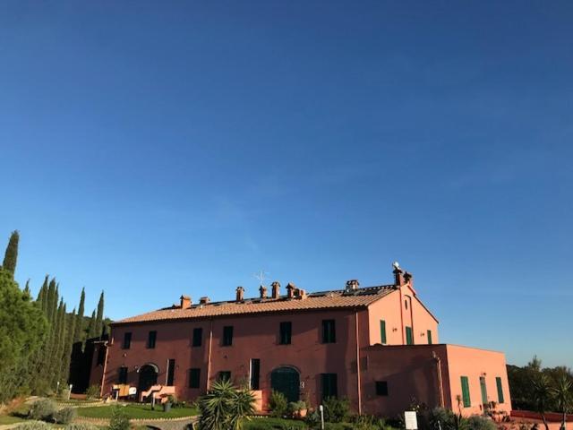 Sunset House — 4-Star Luxury Hotel in None, Italy