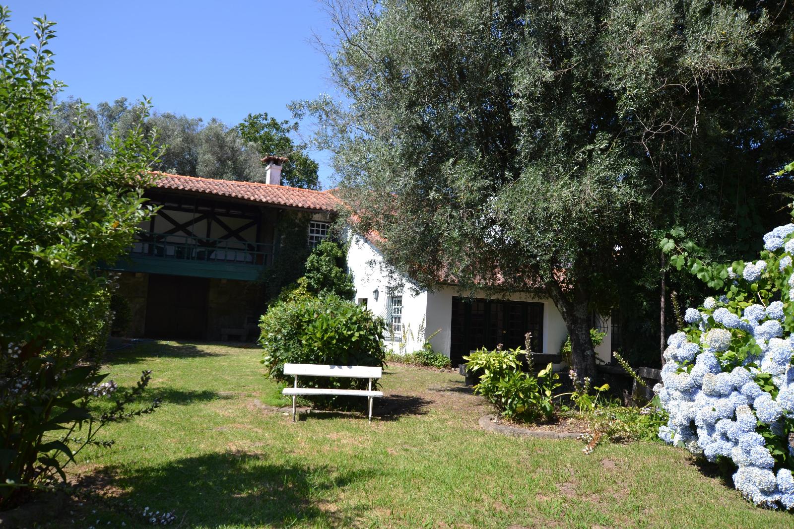 Casa Do Salgueirinho — 4-Star Luxury Hotel in Ponte De Lima, Portugal