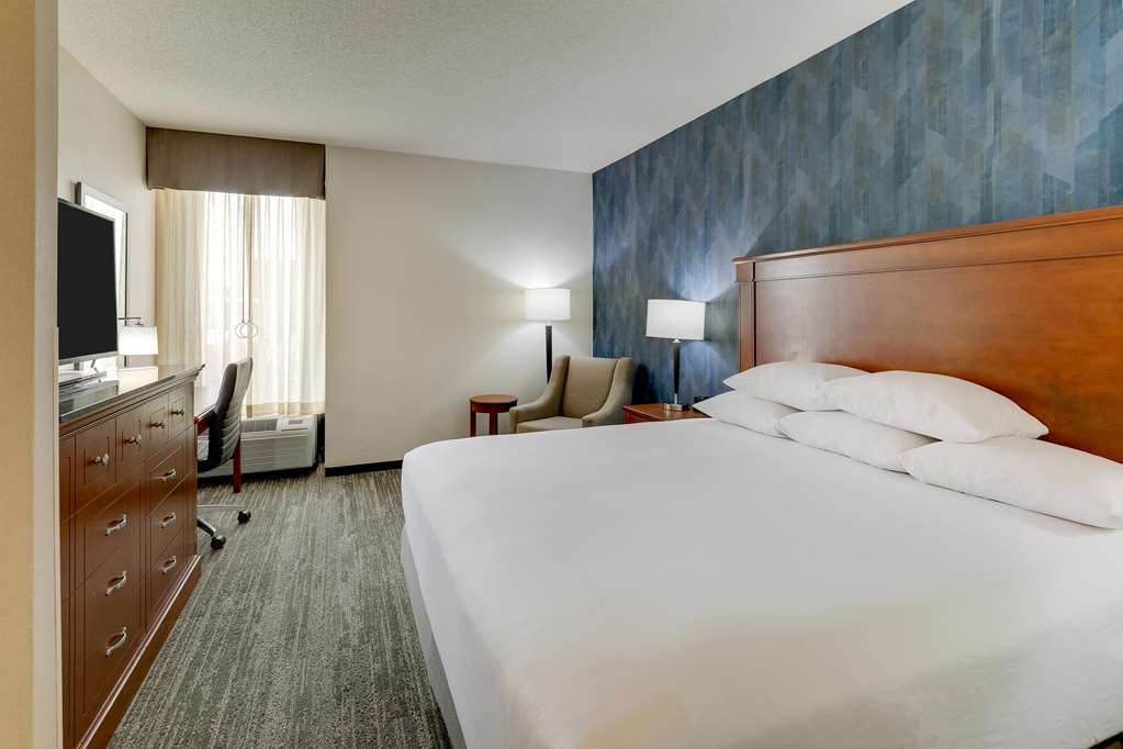 Drury Inn & Suites St. Louis St. Peters - photo 13