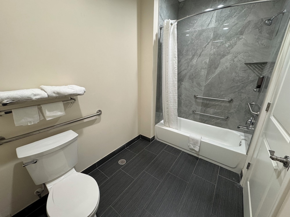 Elite Inn & Suites - photo 19