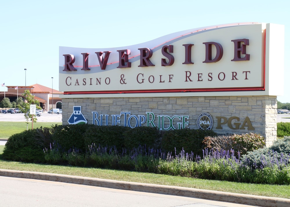 Riverside Casino & Golf Resort in Riverside, United States