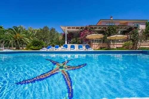 Ideal Property Mallorca Casa Bonita — 4-Star Luxury Hotel in Ses Salines, Spain