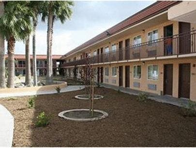 Budget Lodge San Bernardino 4432027 — San Bernardino