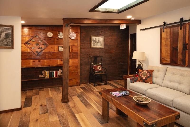 The Frenchman Suites - photo 21