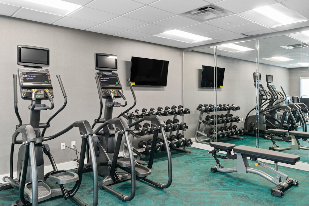 TownePlace Suites by Marriott Jacksonville Airport - photo 38