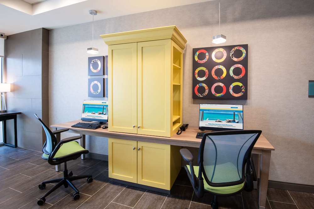 Home2 Suites by Hilton Phoenix Airport North AZ - photo 38