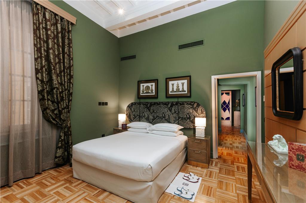 Hotel Number Nine in Florence, Italy