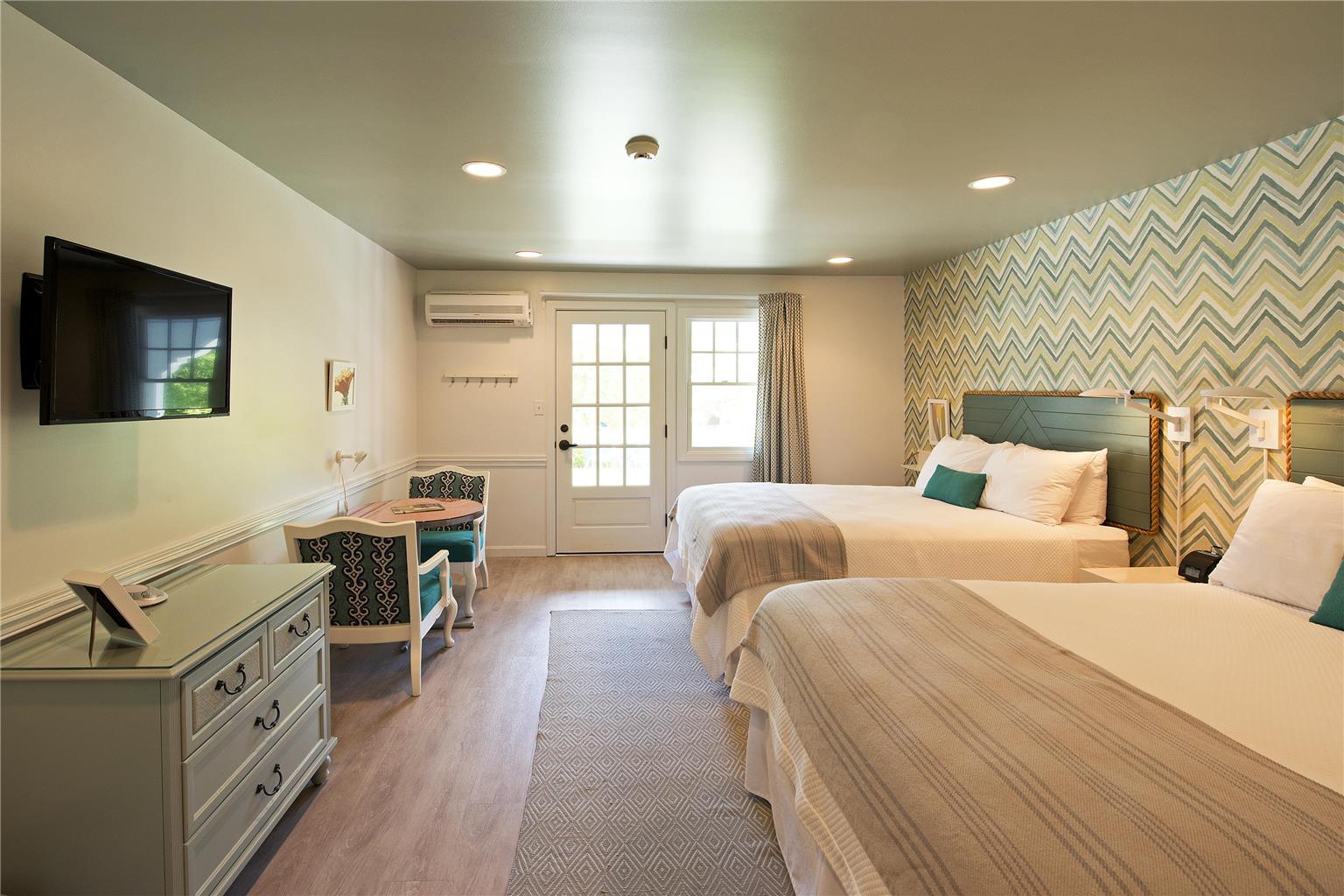The Lodge at the Cove - photo 29