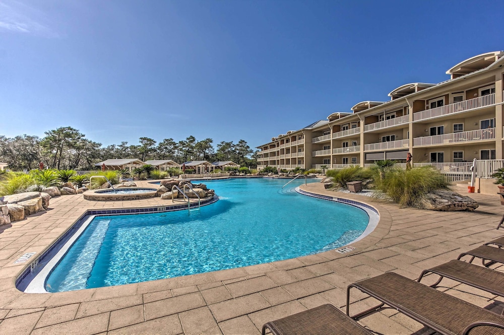 30A Retreat w Patio & Resort Amenities in Seaside, United States
