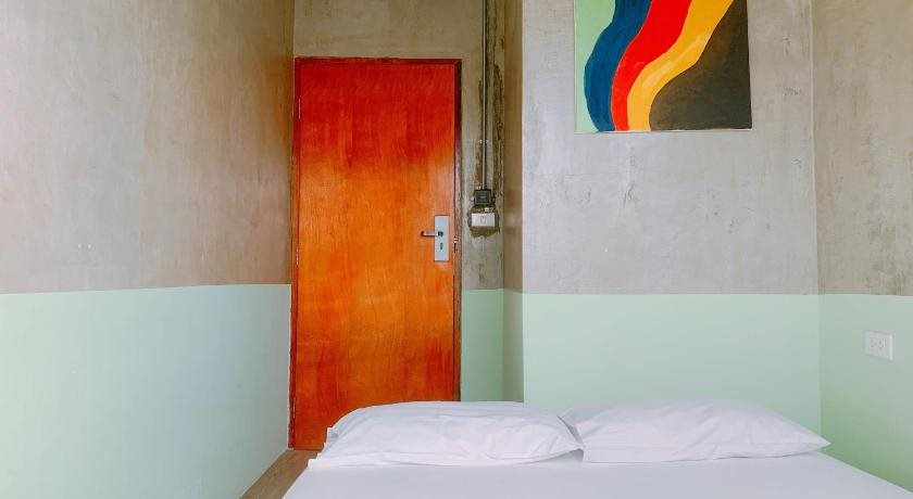 OasisCafe&Nap Hostel