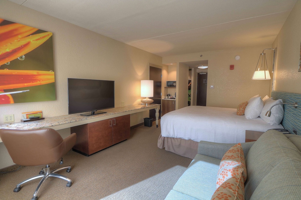 Hilton Garden Inn Pigeon Forge - photo 21
