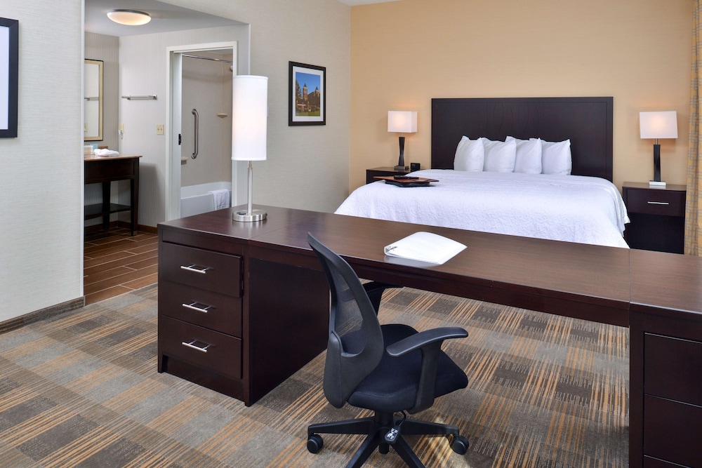 Hampton Inn & Suites California University Pittsburgh - photo 11