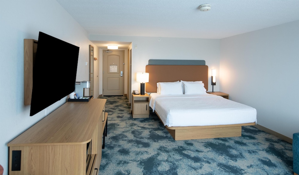 Hampton Inn Presque Isle Maine - photo 19