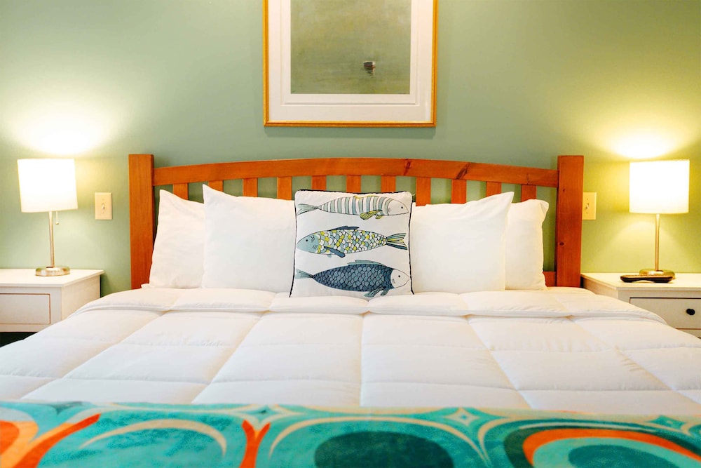 The Provincetown Hotel at Gabriel's - photo 19