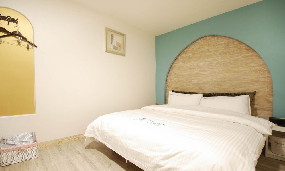 Riviera Motel — hotel in Goyang-Si