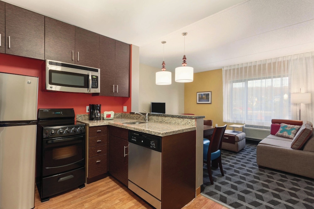 Towneplace Suites by Marriott Harrisburg West Mechanicsburg - photo 27