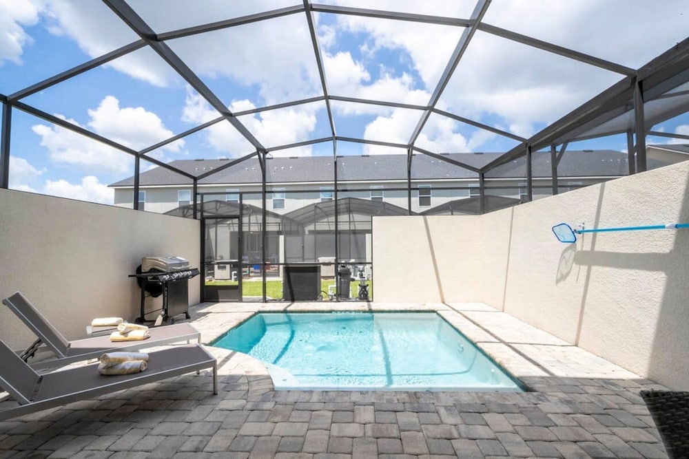 Splendid 5Bd w Pool at Solara Resort 2154 - photo 17