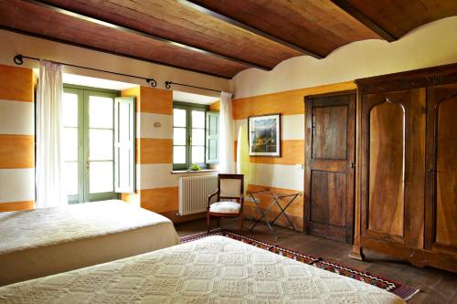 Villa San Francesco — 4-Star Luxury Hotel in Cetona, Italy