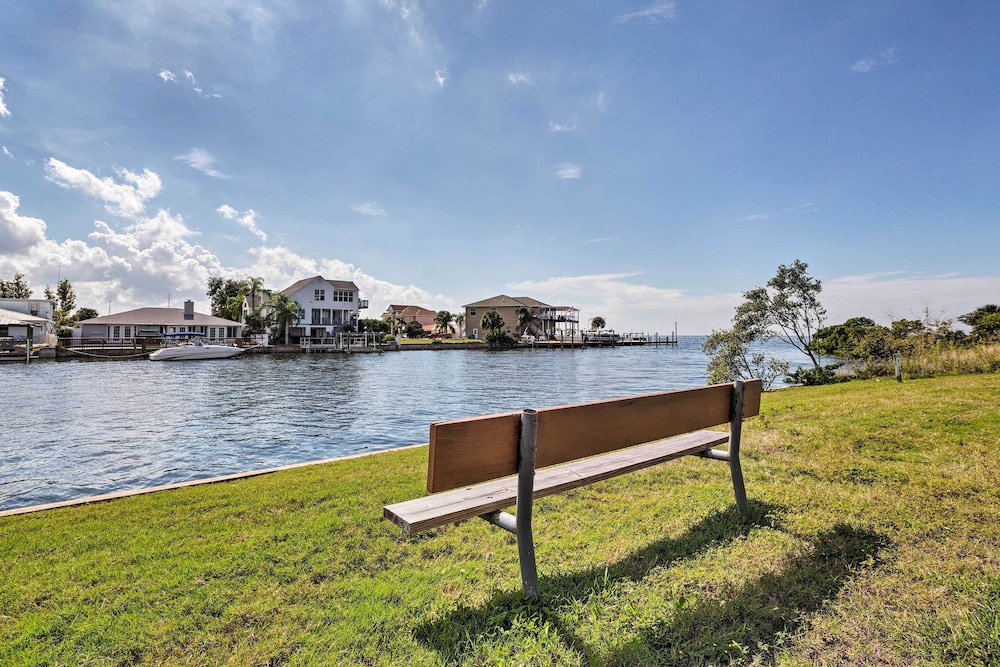 Private Beach Access: Hudson Resort Condo - photo 21