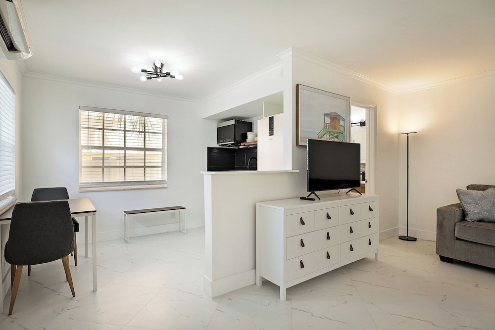 La Mer Suites - photo 37