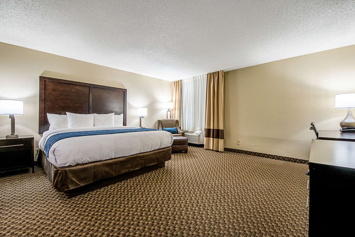 Spark by Hilton Matteson Chicago I 57 - photo 6