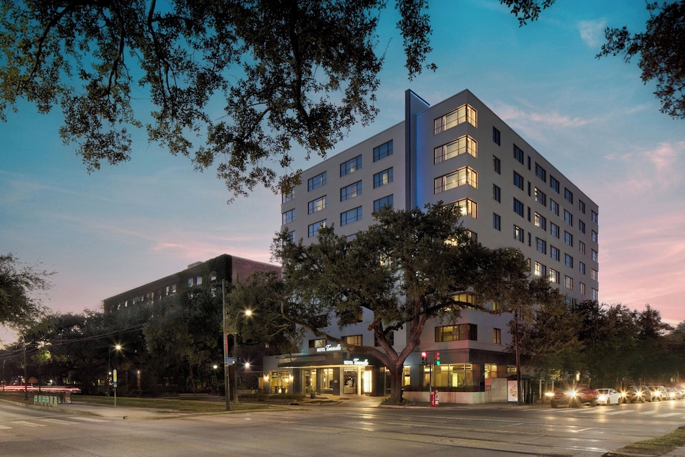 Hotel Tonnelle New Orleans A Tribute Portfolio Hotel By Marriott - featured photo