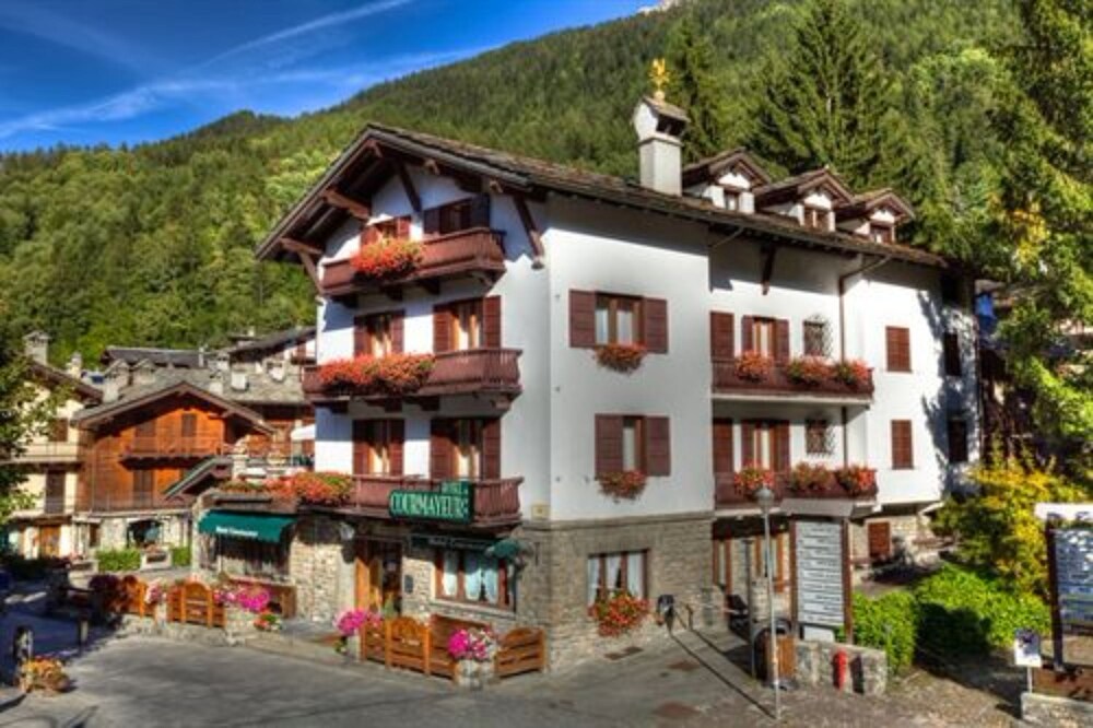 Hotel Courmayeur in Courmayeur, Italy