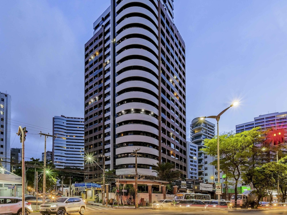 Mercure Fortaleza Meireles — 4-Star Luxury Hotel in Fortaleza, Brasil